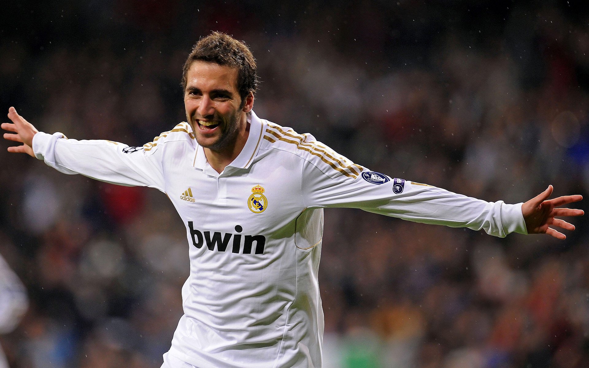 激情碰撞！顶尖球队将在比赛中上演对决，顶级球赛