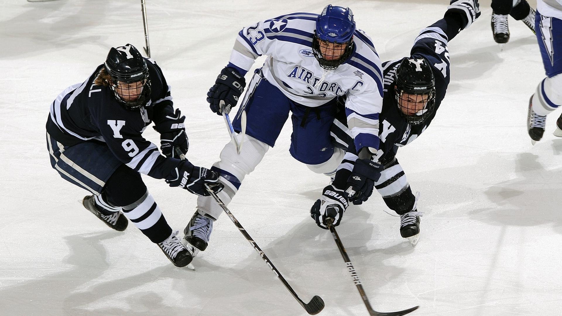 巴特尔精准的防守判断，使袋鼠队在比赛中占得先机，巴特尔投篮